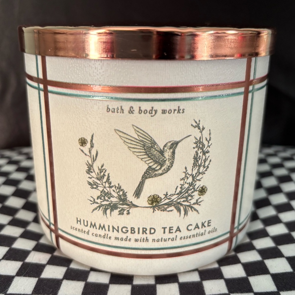 Hummingbird Tea Cake